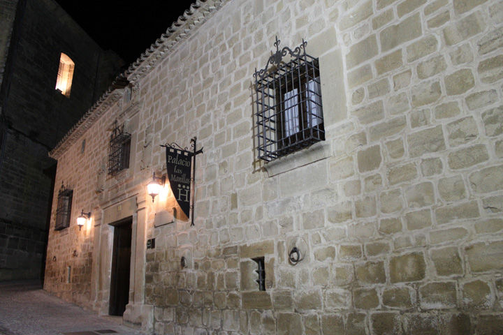 Palacio Las Manillas Sabiote ภายนอก รูปภาพ